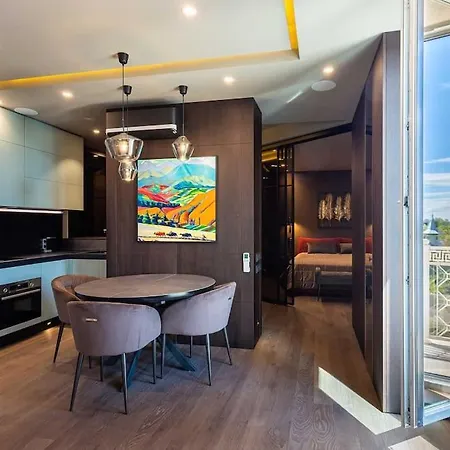 Apartment Luxury In The Superb Location