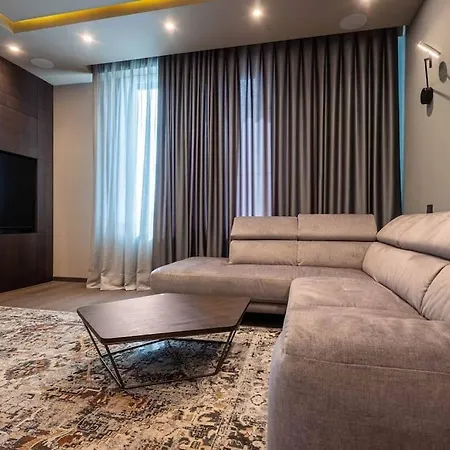 Apartment Luxury In The Superb Location Chisinau
