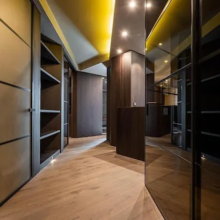 Luxury In The Superb Location Chisináu