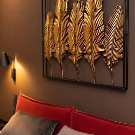 Luxury In The Superb Location