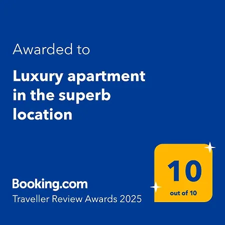 Luxury In The Superb Location Apartamento Chisináu